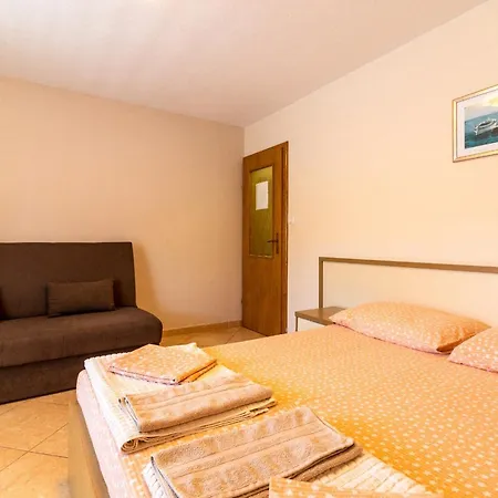 Astorija Apartament *